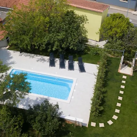 Villa Ida à Pula Extérieur photo